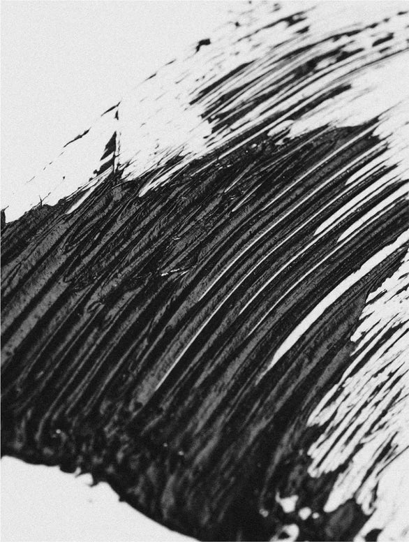 SolSkin Lengthening & Volumizing Mascara